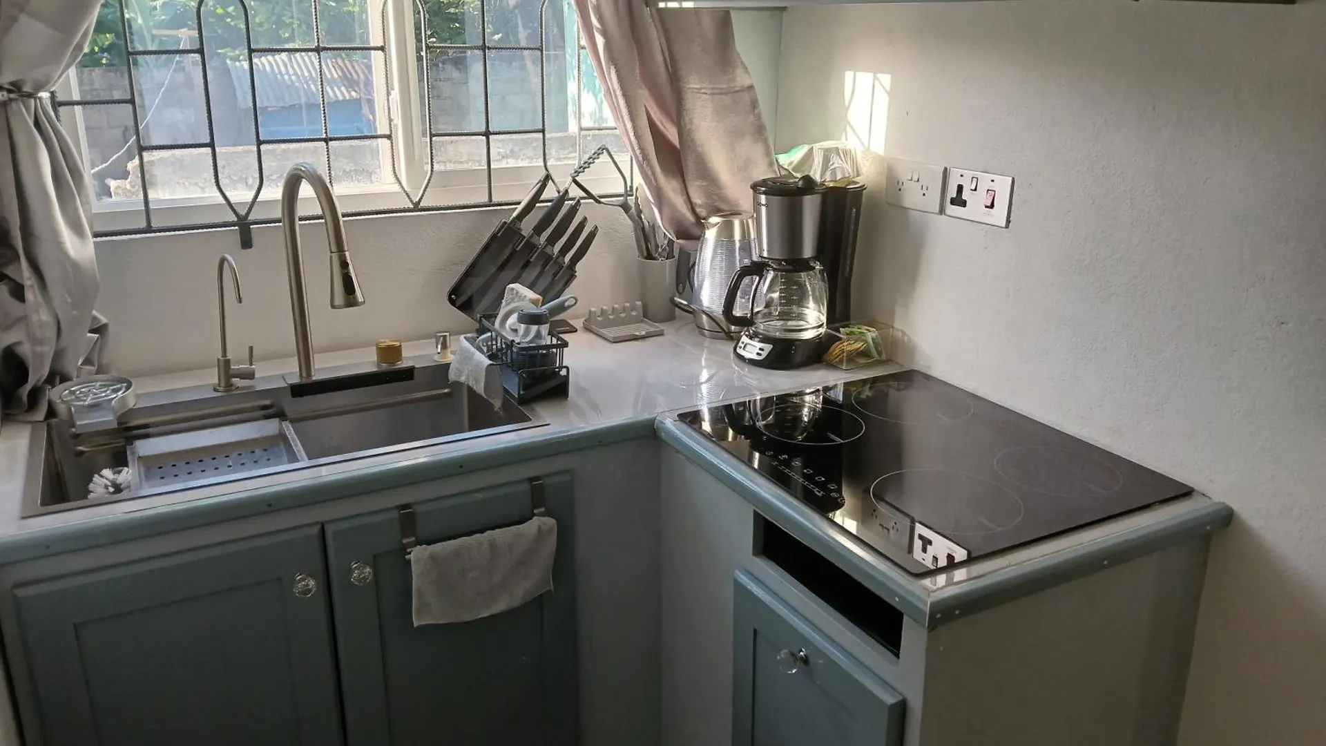 Quaint Studio Apartment In Soufriere From Claviers 0*,  Saint Lucia