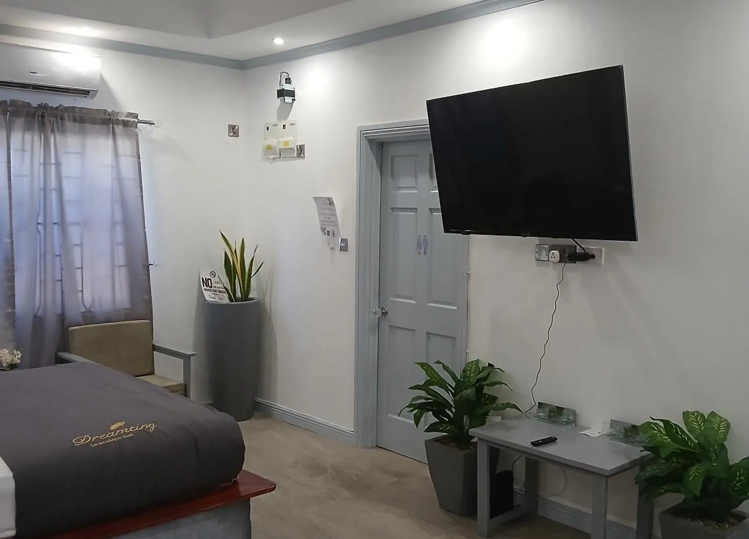 Quaint Studio Apartment In Soufriere From Claviers